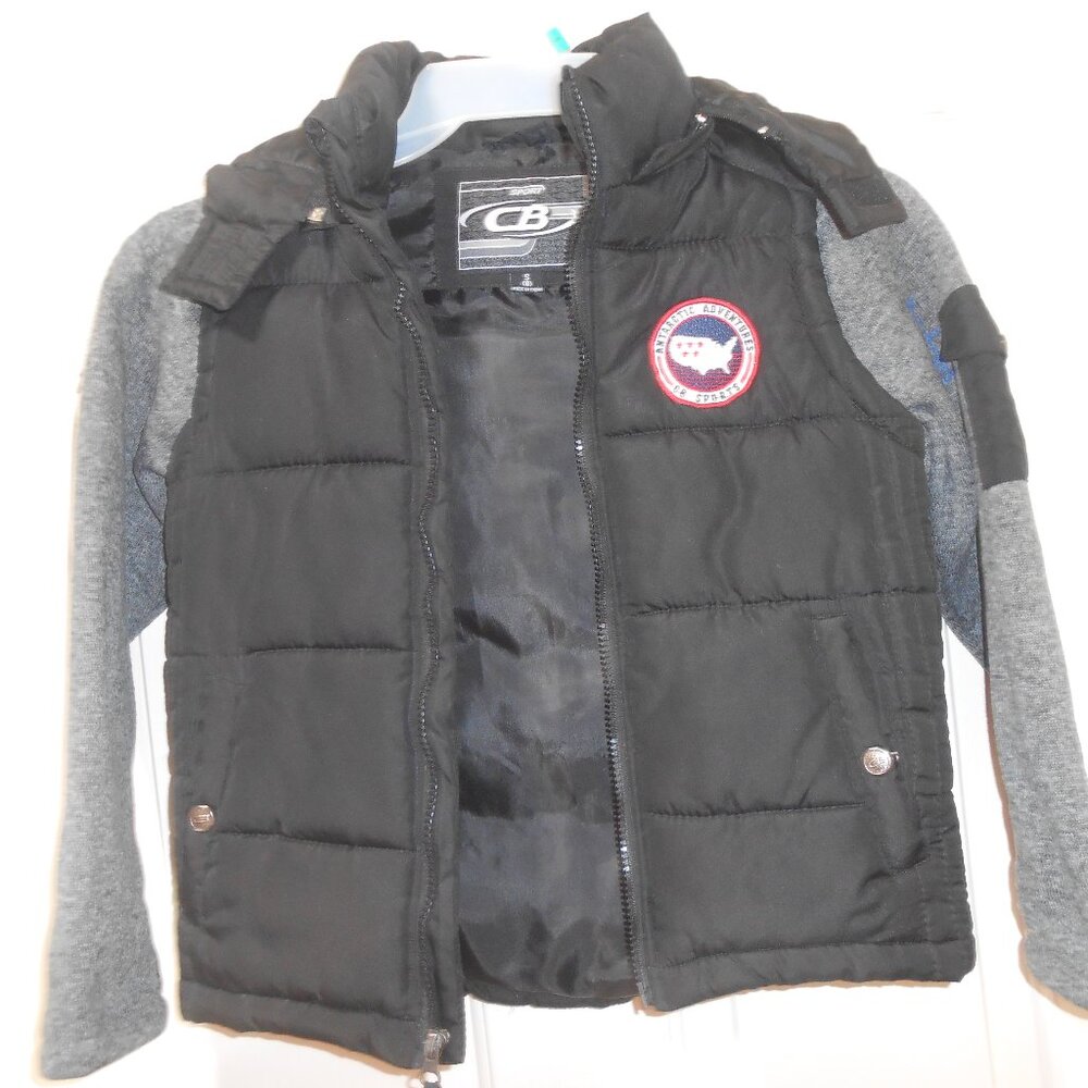 Excellent CB Sports Boys size S8 nylon Bomber Jacket full zip w/ pockets 👦